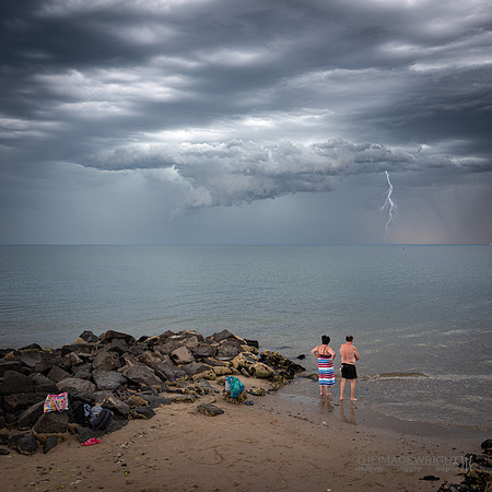 Lightning The Mood.