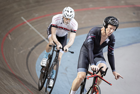 Track Cyclist: On The Line (5 of 12).